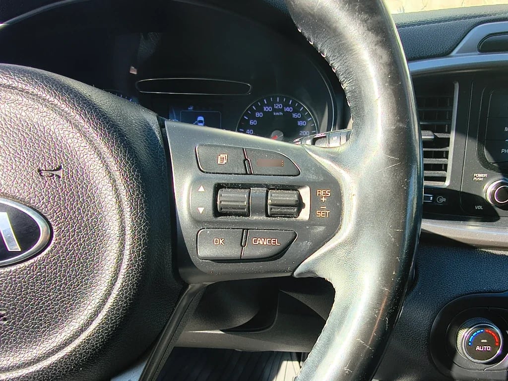Kia Sorento 2.4 Ex 4wd Full 6at 5p año 2017