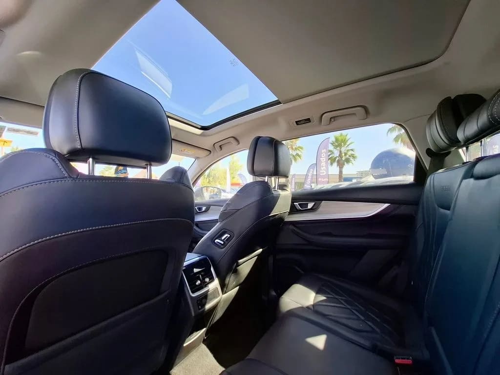 Chery Tiggo 8 Pro 2.0 Tgdi Glx Pro Max Awd At 5p año 2023