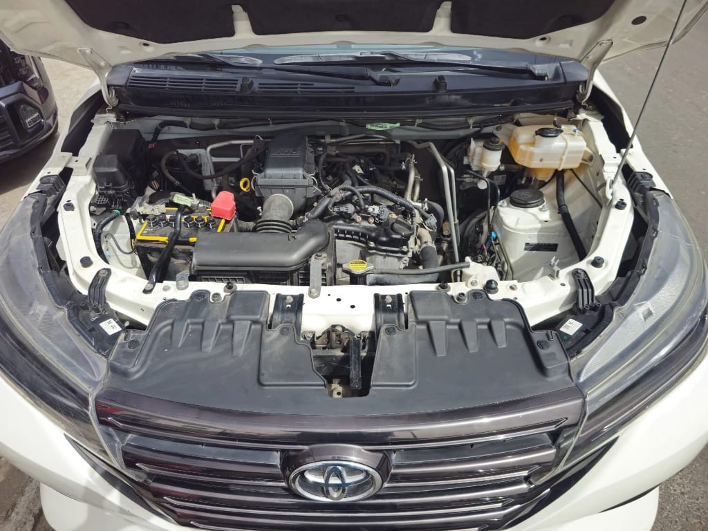 Toyota Rush 1.5 Xei 4x2 Mt 5p año 2023