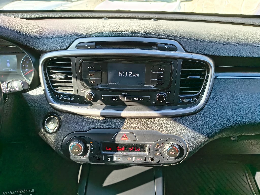 Kia Sorento 2.4 Ex 4wd Full 6at 5p año 2017