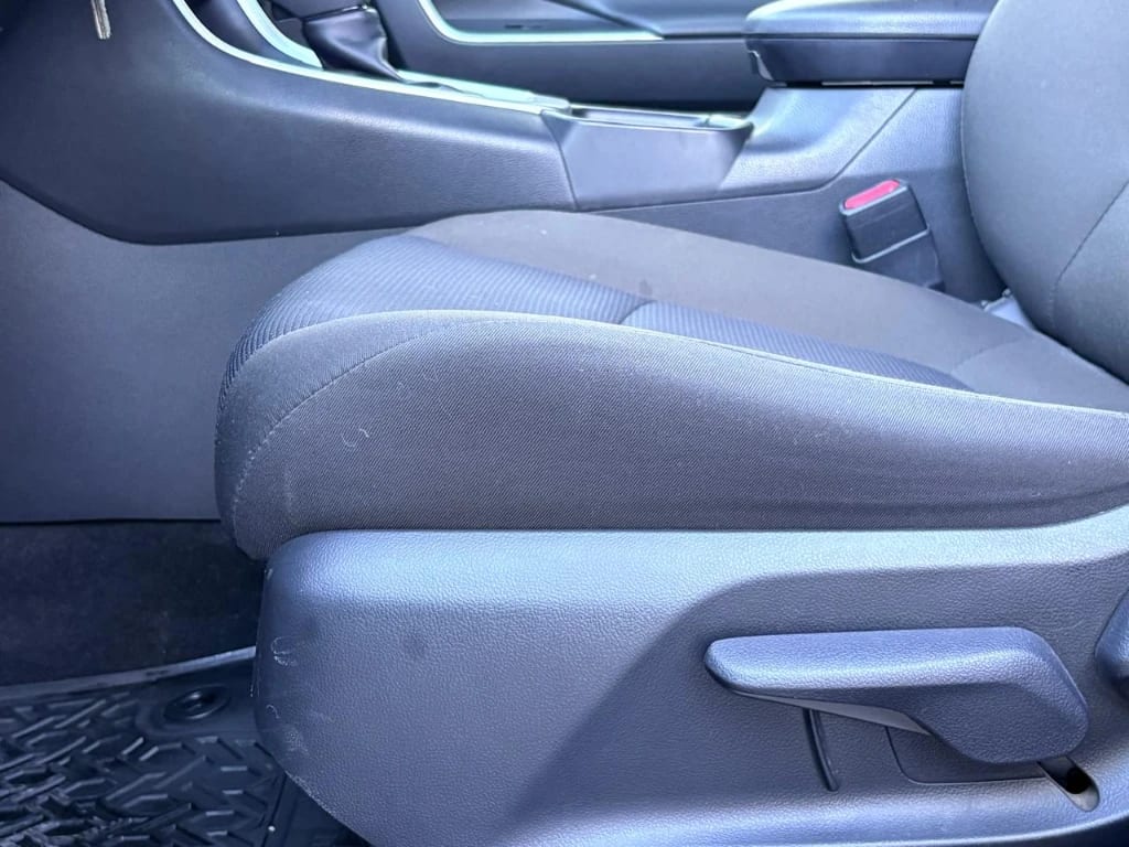 Toyota Rav4 2.0 Le 4x2 Cvt At 5p año 2025