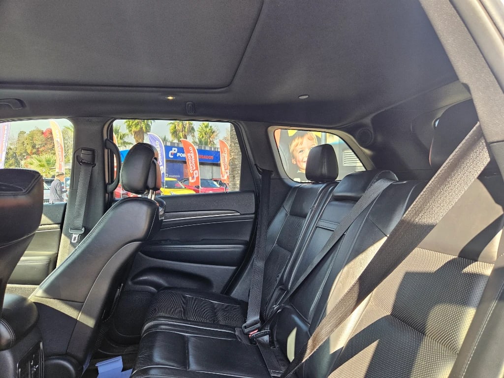 Jeep Grand Cherokee 3.6 Limited Lx 4x4 At 5p año 2018