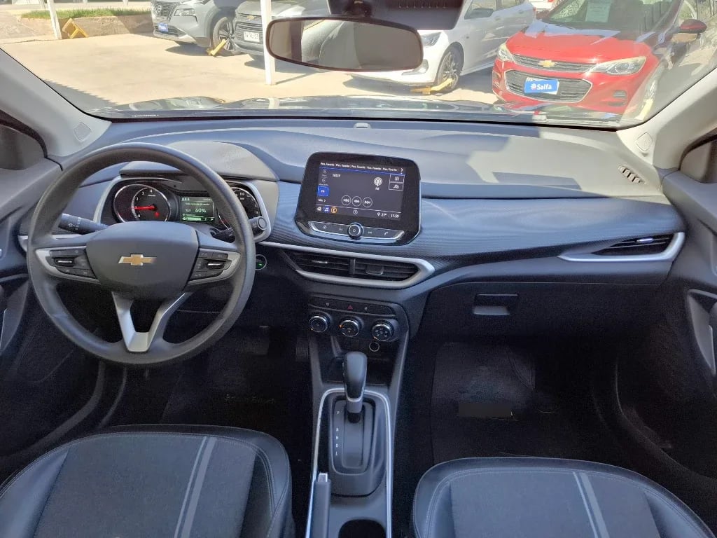 Chevrolet Tracker 1.2t Ltz R 4x2 At 5p año 2025