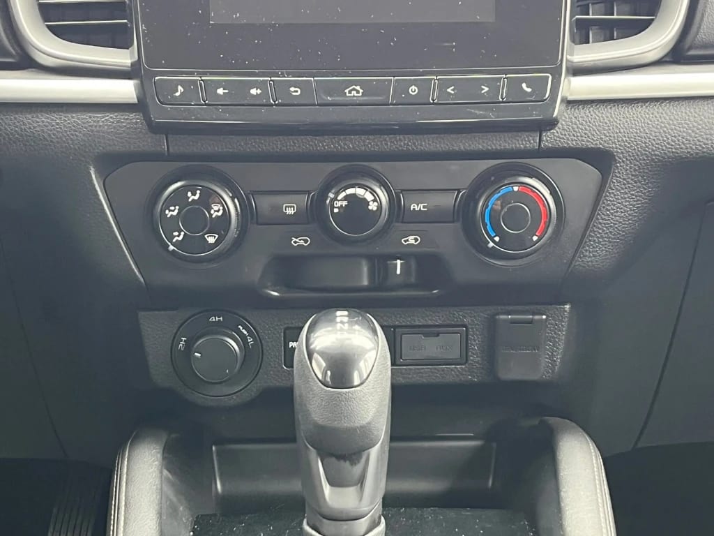 Mazda Bt-50 4x4 6at 3.0 año 2023