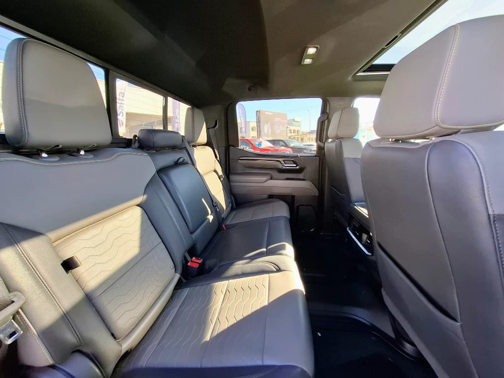 Chevrolet Silverado 6.2 Zr2 4x4 At 4p año 2023