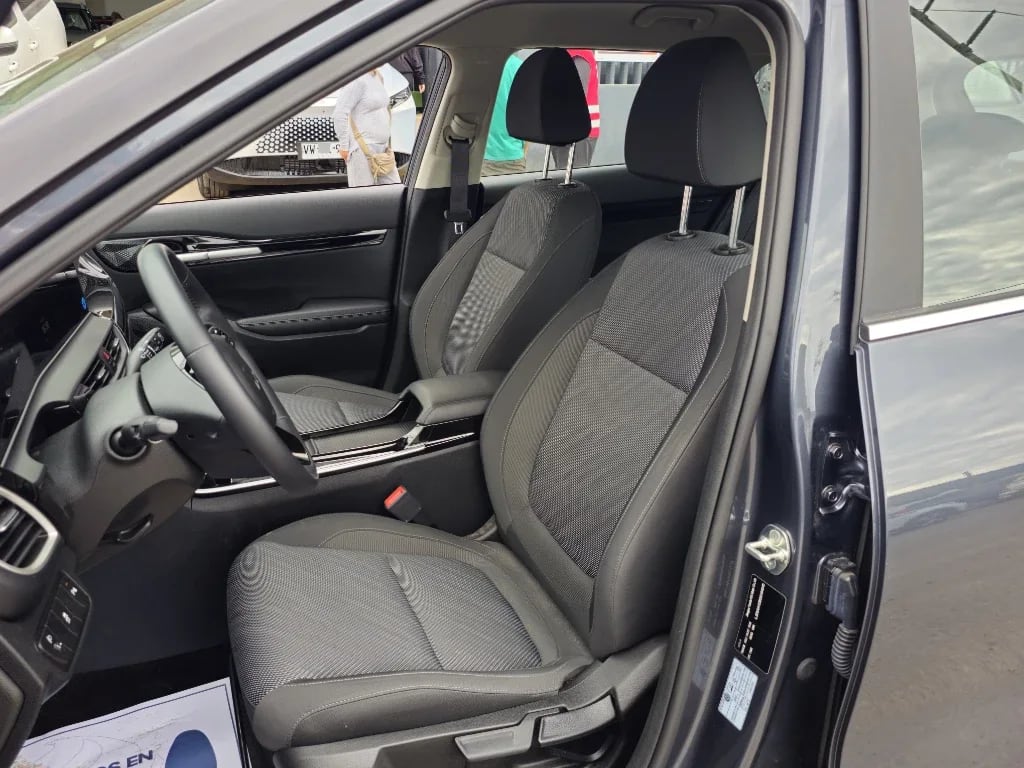 Kia Seltos Ex Ivt 1.5 Aut año 2026