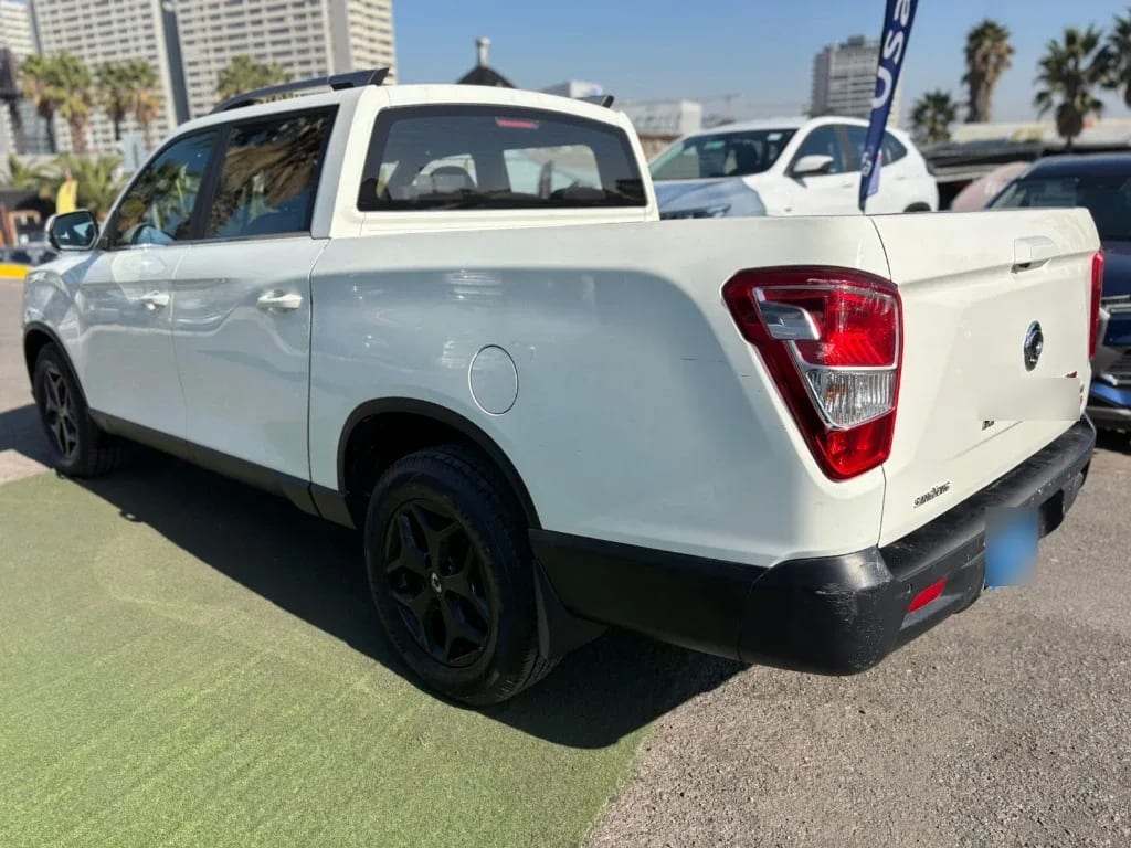 Ssangyong Grand Musso 2.2 Grand Limited Td Diesel 4wd At6 4p año 2023
