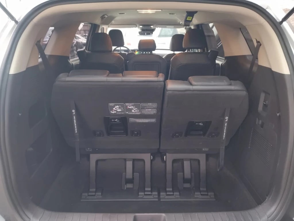 Kia Carnival 2.2 Ex Diesel 4x2 8at 5p año 2025