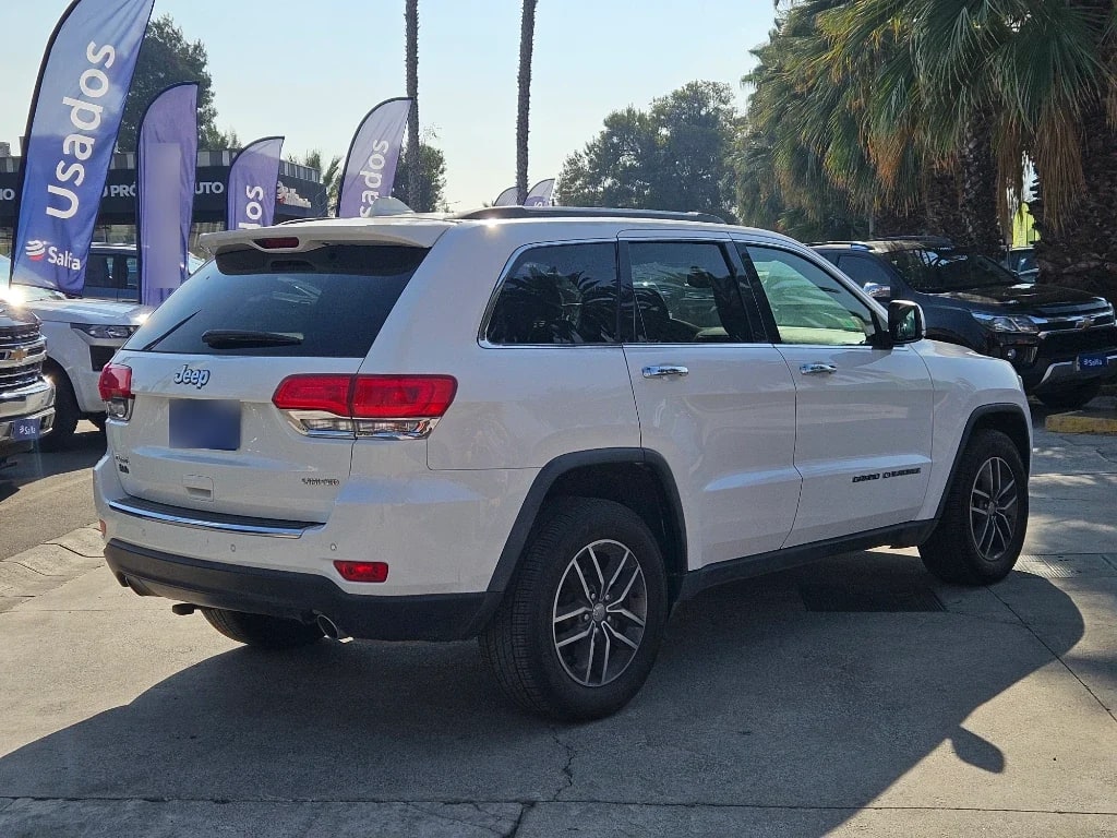 Jeep Grand Cherokee 3.6 Limited Lx 4x4 At 5p año 2018