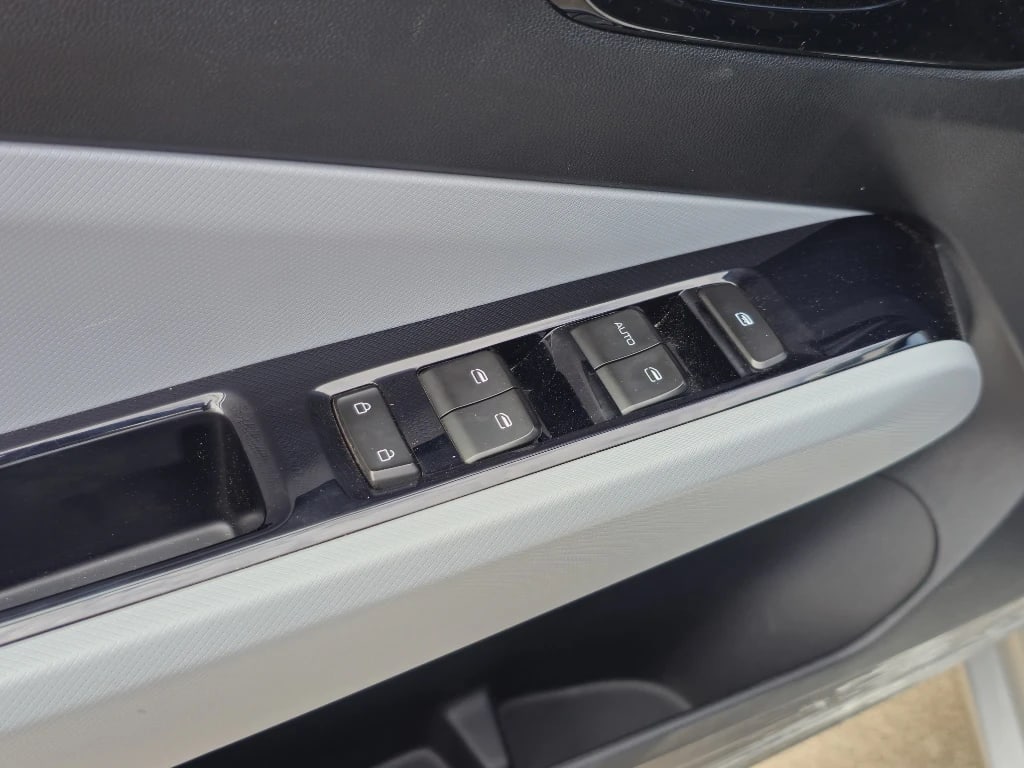 Chevrolet Sail Mt Ltz 1.5 año 2026