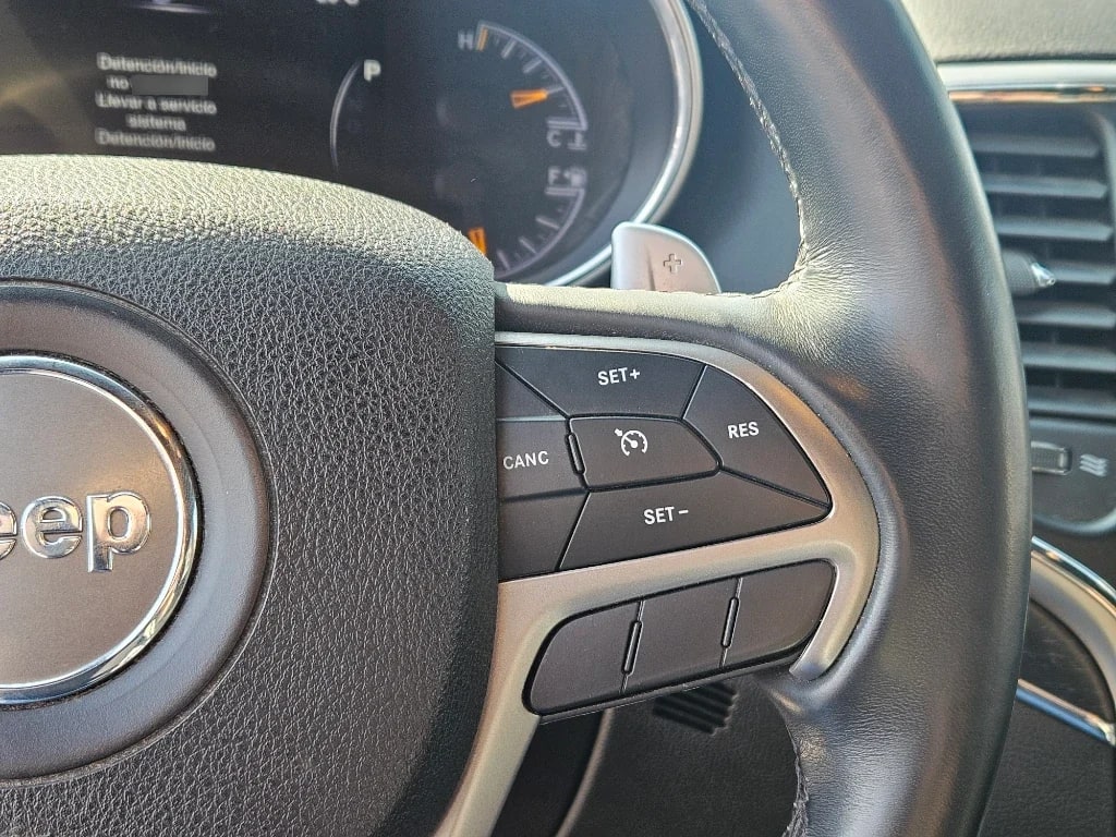Jeep Grand Cherokee 3.6 Limited Lx 4x4 At 5p año 2018