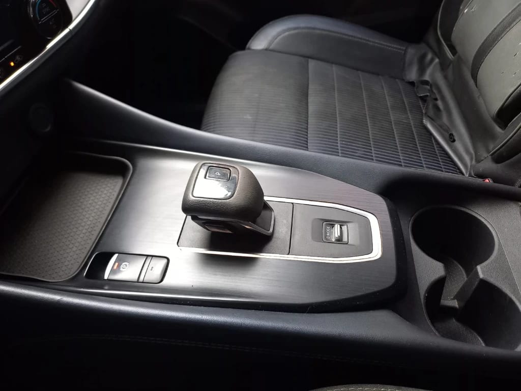Nissan Qashqai 1.3t Advance 2wd Cvt At 5p año 2023