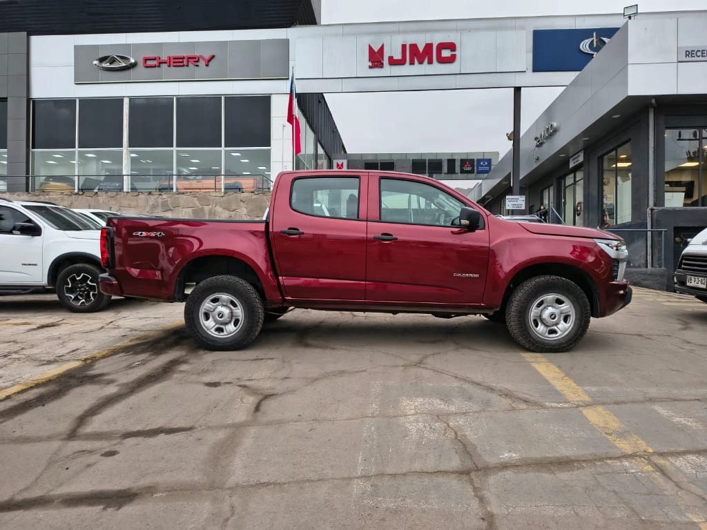 Chevrolet Colorado 2.8td Wt Mt 4wd S año 2025