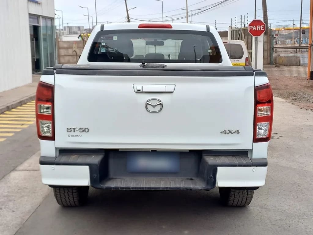 Mazda Bt-50 4x4 3.0 Aut año 2024