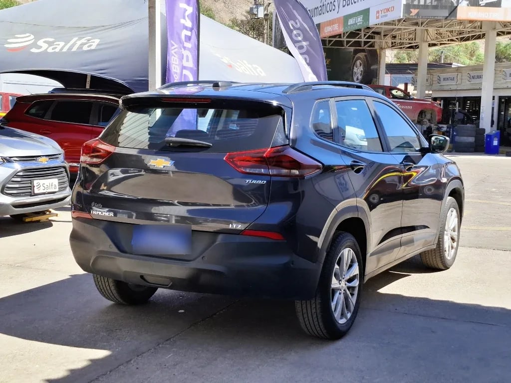 Chevrolet Tracker 1.2t Ltz R 4x2 At 5p año 2025