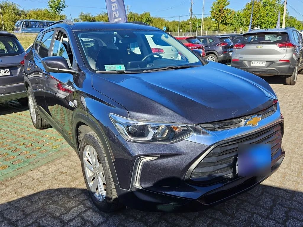 Chevrolet Tracker 1.2t Ltz R 4x2 At 5p año 2025