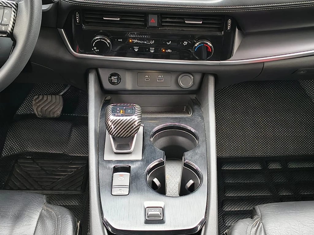 Nissan X-Trail 2.5 Sense 4x2 3row Cvt At 5p año 2024
