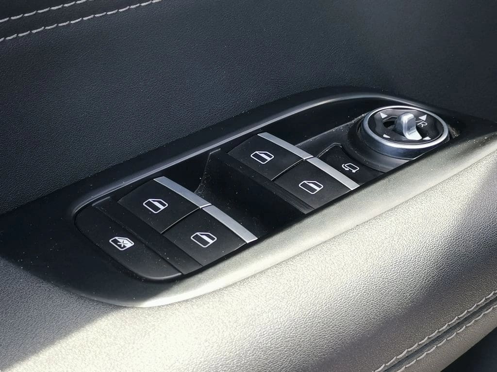 Chery Tiggo 8 Pro 2.0 Tgdi Glx Pro Max Awd At 5p año 2024