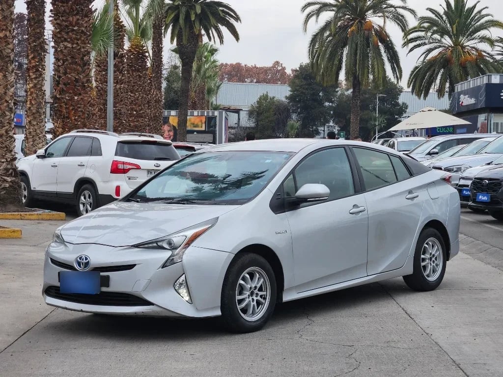Toyota Prius 1.8 Cvt At 5p año 2018