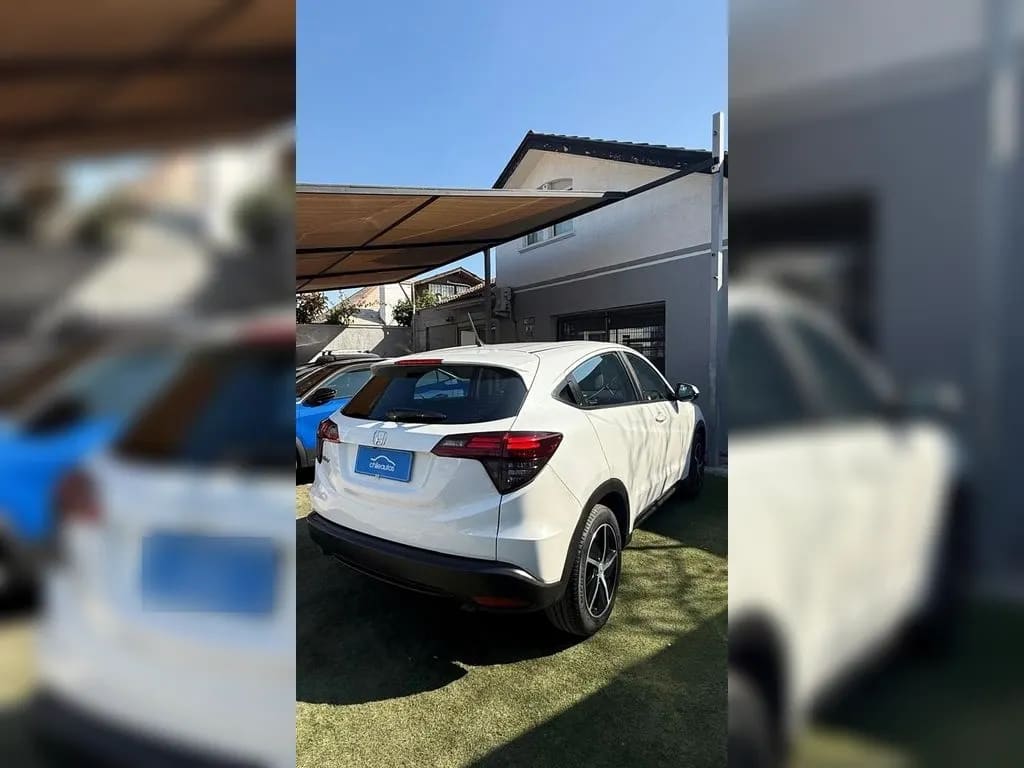 Honda Hr-V Lxs 4x2 año 2023