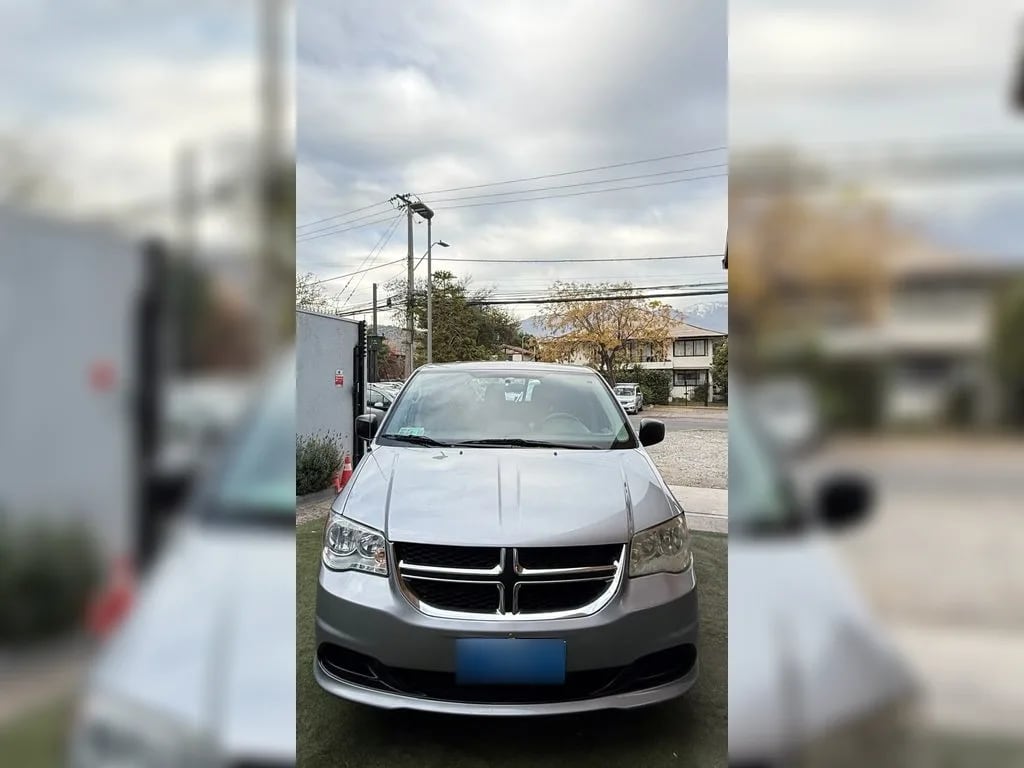 Dodge Grand Caravan 3.6 año 2013