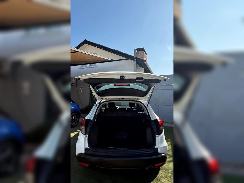 Honda Hr-V Lxs 4x2 año 2023