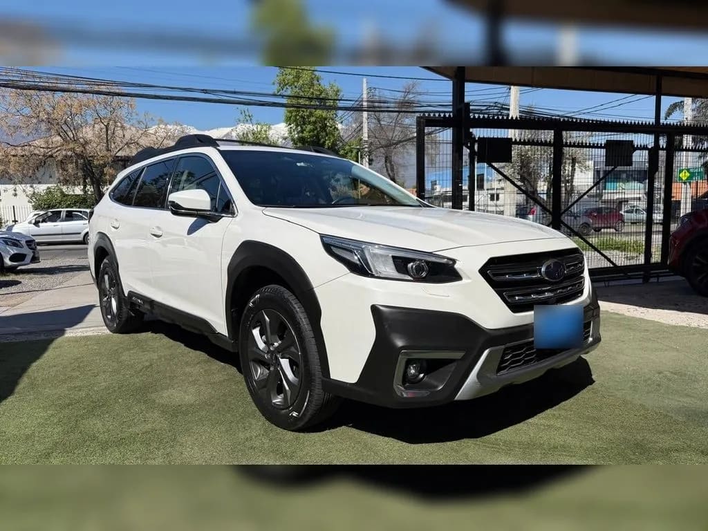 Subaru Outback 2.5i Dynamic Awd Cvt año 2022
