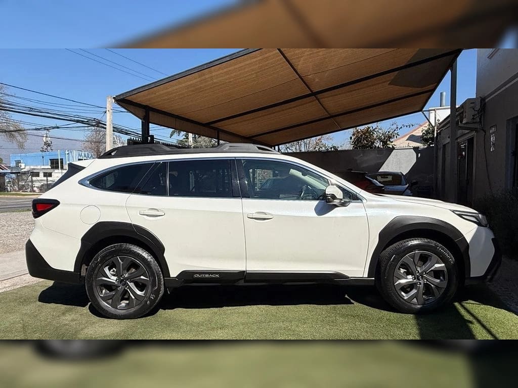 Subaru Outback 2.5i Dynamic Awd Cvt año 2022