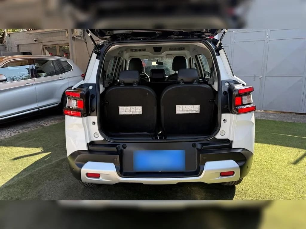 Citroen New C3 Aircross 1.0 Shine 4x2 Cvt año 2025