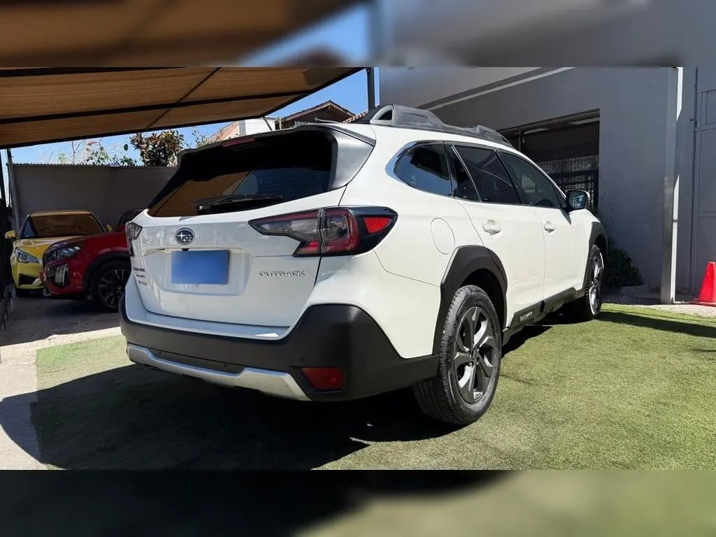Subaru Outback 2.5i Dynamic Awd Cvt año 2022