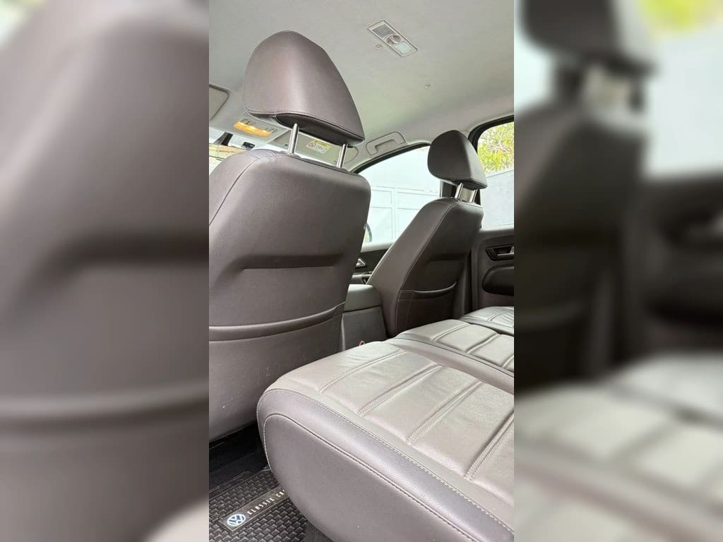 Volkswagen Amarok 2.0 Highline Diesel 4motion 4x4 Dob. Cab. At 4p año 2021