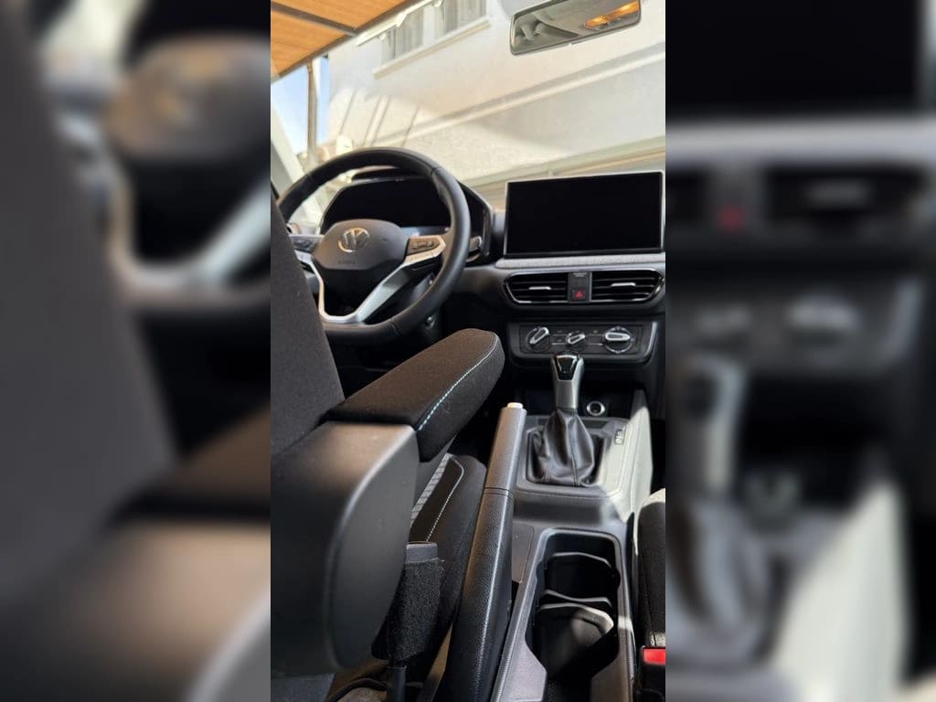 Volkswagen Tera 1.0 Tsi Comfort 2wd At 5p año 2026