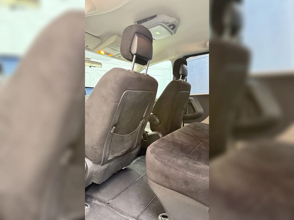 Dodge Grand Caravan 3.6 año 2013