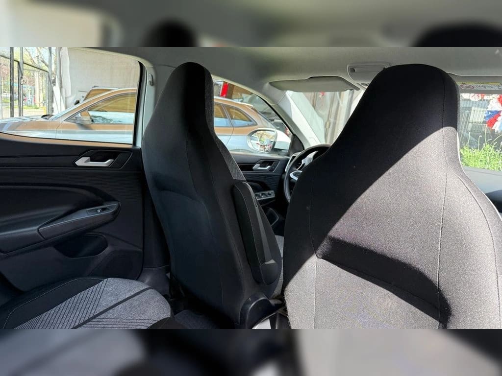 Volkswagen Tera 1.0 Tsi Comfort 2wd At 5p año 2026