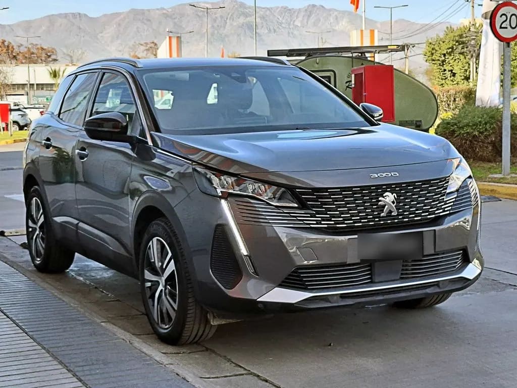 Peugeot 3008 1.5 Active Bluehdi 4x2 130 Mt6 5p año 2022