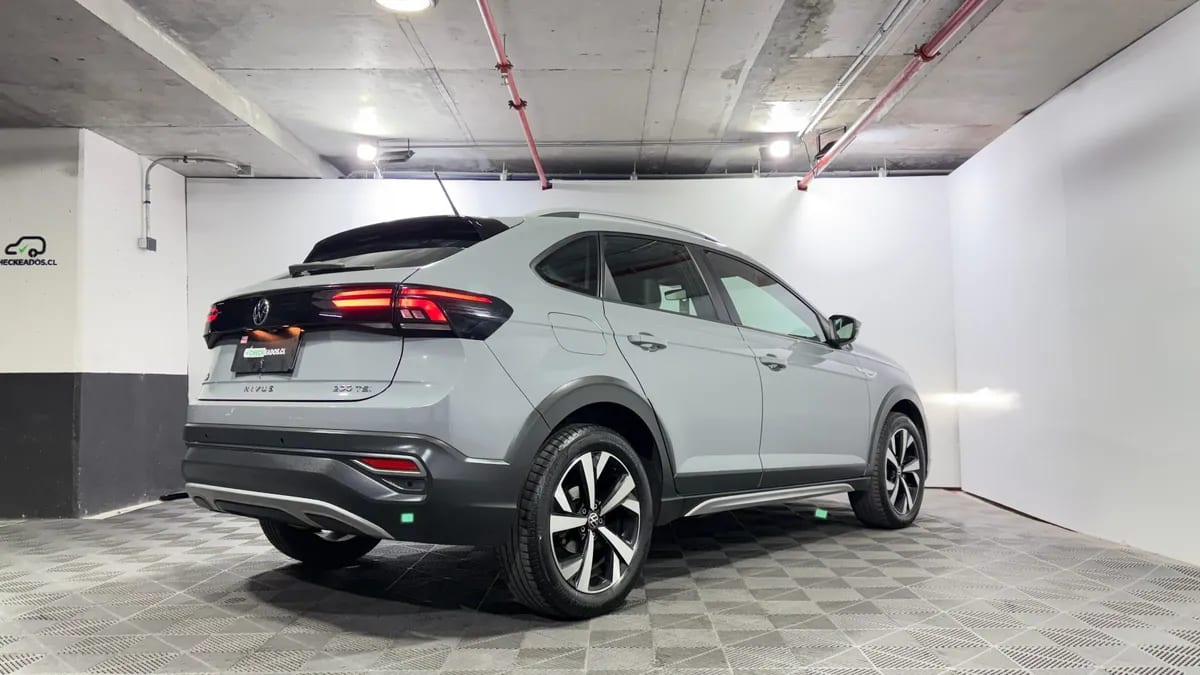 Volkswagen Nivus Highline Tsi 1.0 At año 2022