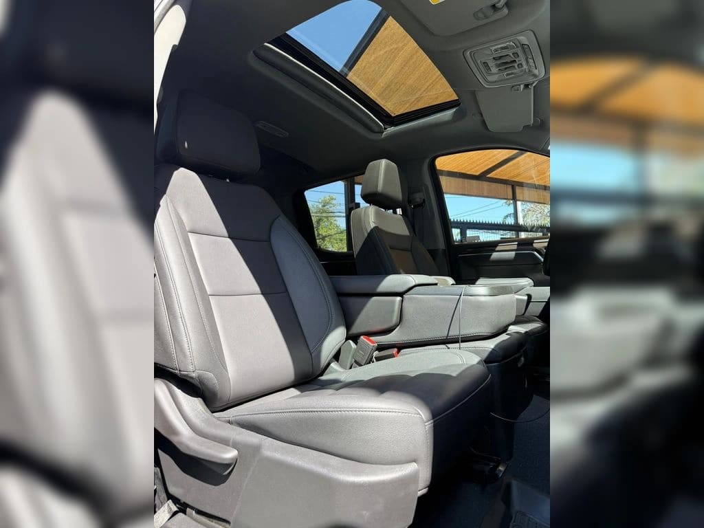 Chevrolet Silverado 5.3 Lt R Trail Boss Z71 4x4 At 4p año 2025