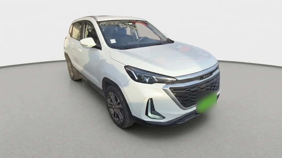 BAIC X35 1.5 Luxury 4x2 Mt 5p año 2023