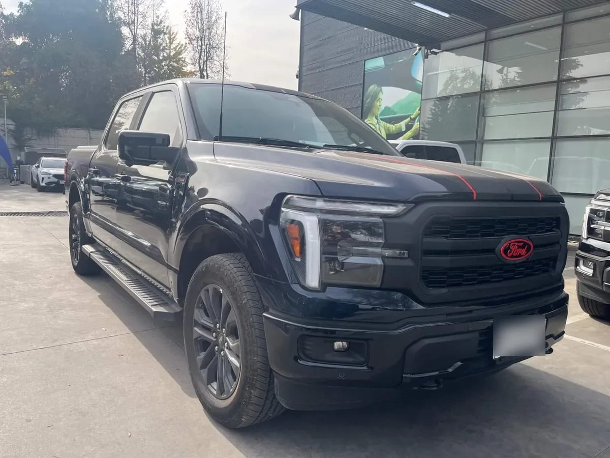 Ford F-150 Lariat Sport 4x4 5.0l Aut año 2026