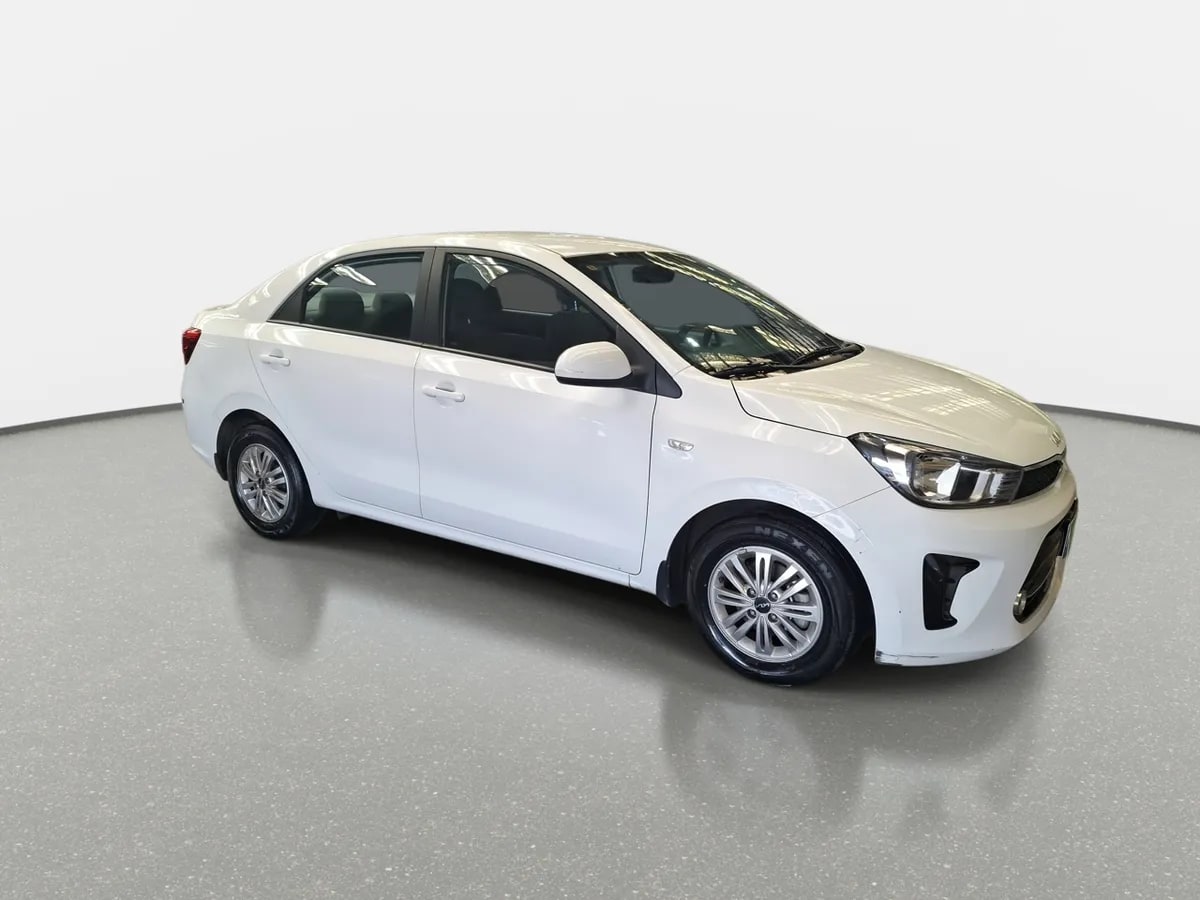 Kia Soluto 1.4 Ex Full 4x2 Mt 4p año 2024