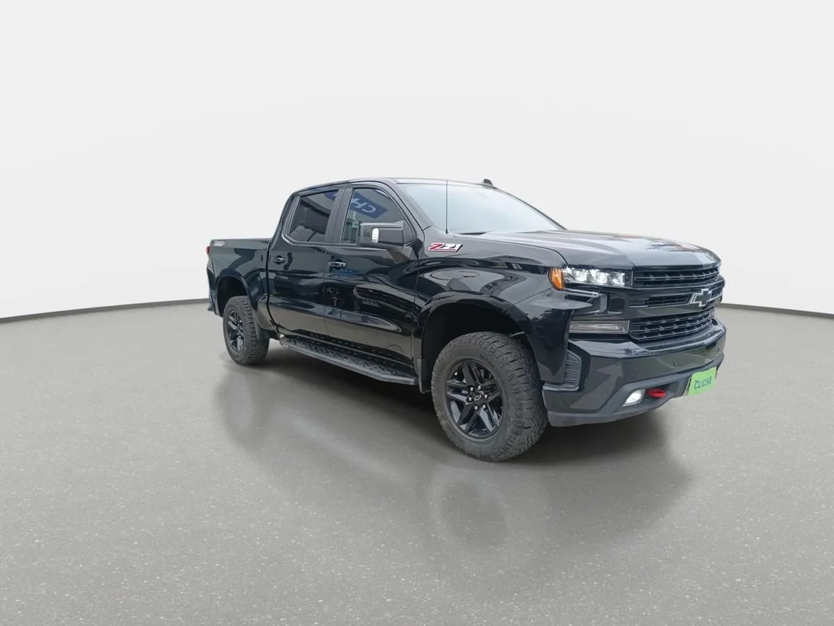 Chevrolet Silverado 5.3 Lt Trailboss Z71 4x4 At 4p año 2021