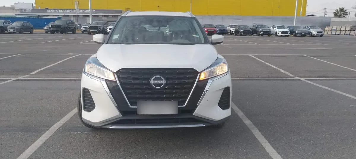 Nissan Kicks 1.6 Sense 4x2 Mt 5p año 2023