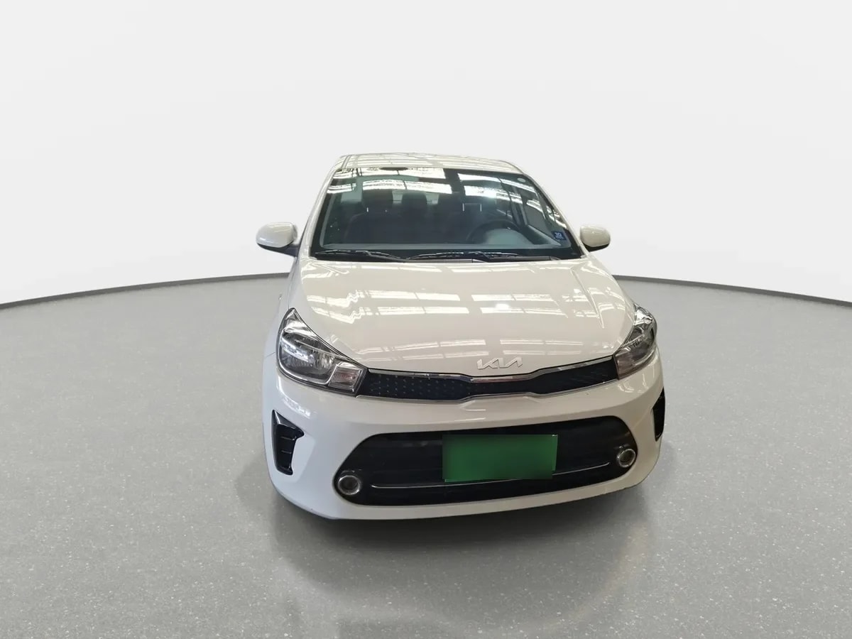 Kia Soluto 1.4 Ex Full 4x2 Mt 4p año 2024