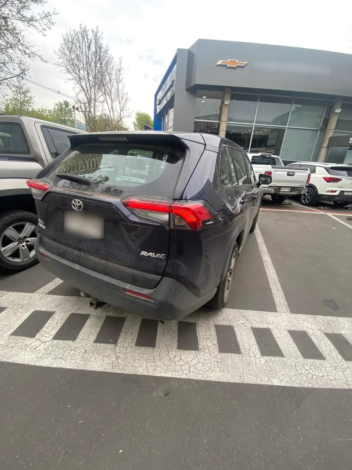 Toyota Rav 4 2.0 Le 4x2 Mt 5p año 2024
