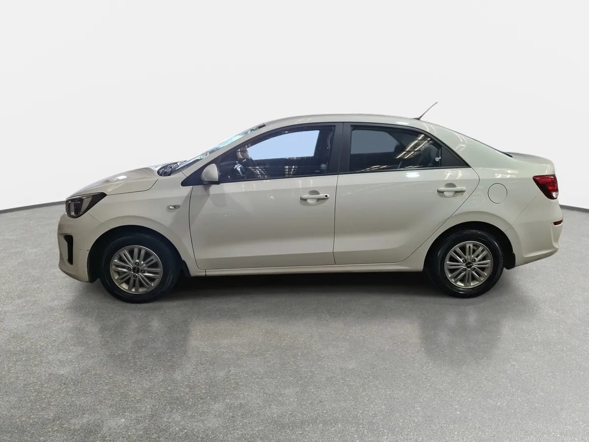 Kia Soluto 1.4 Ex Full 4x2 Mt 4p año 2024
