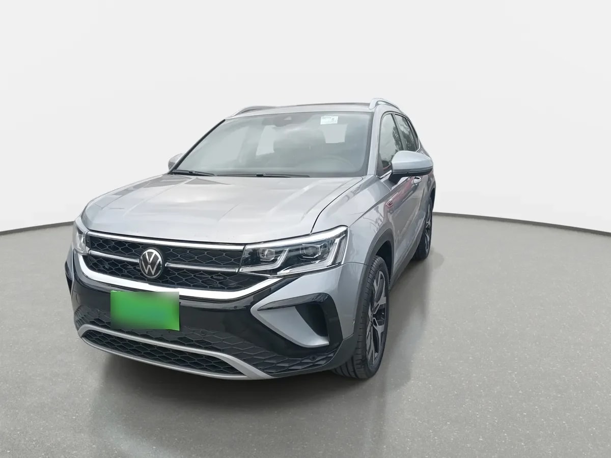Volkswagen Taos 1.4 Tsi Highline 4x2 At 5p año 2025