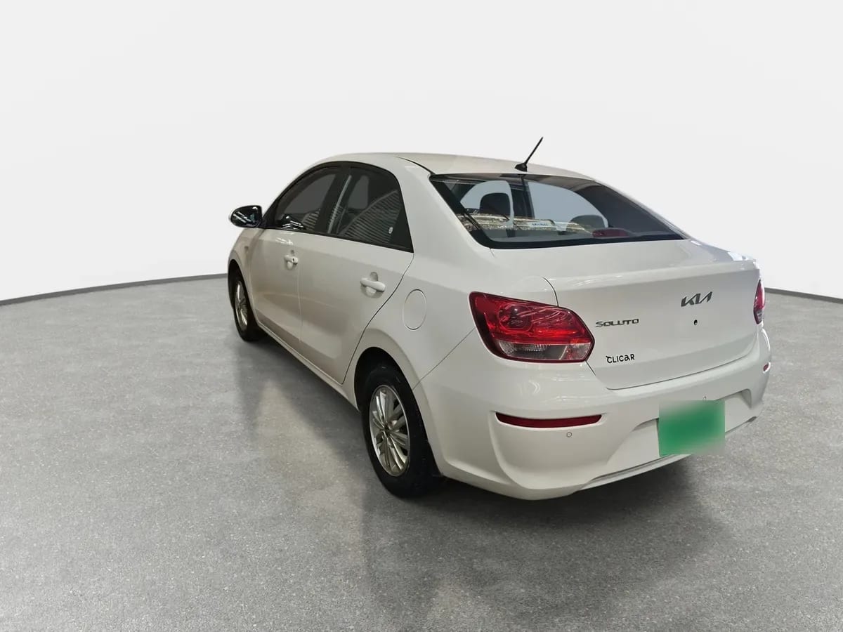 Kia Soluto 1.4 Ex Full 4x2 Mt 4p año 2024