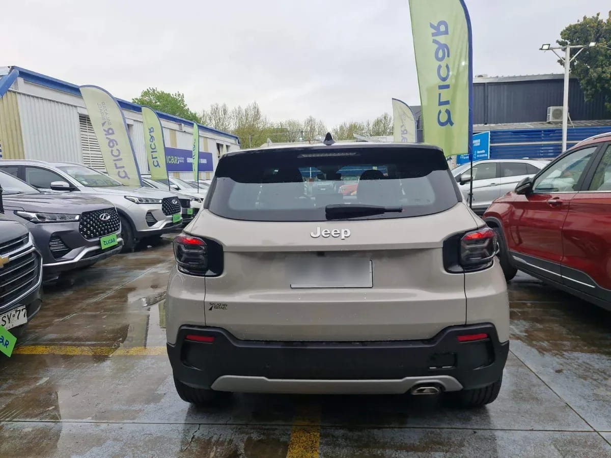 Jeep Avenger 1.2t Altitude 2wd Mt 5p año 2026