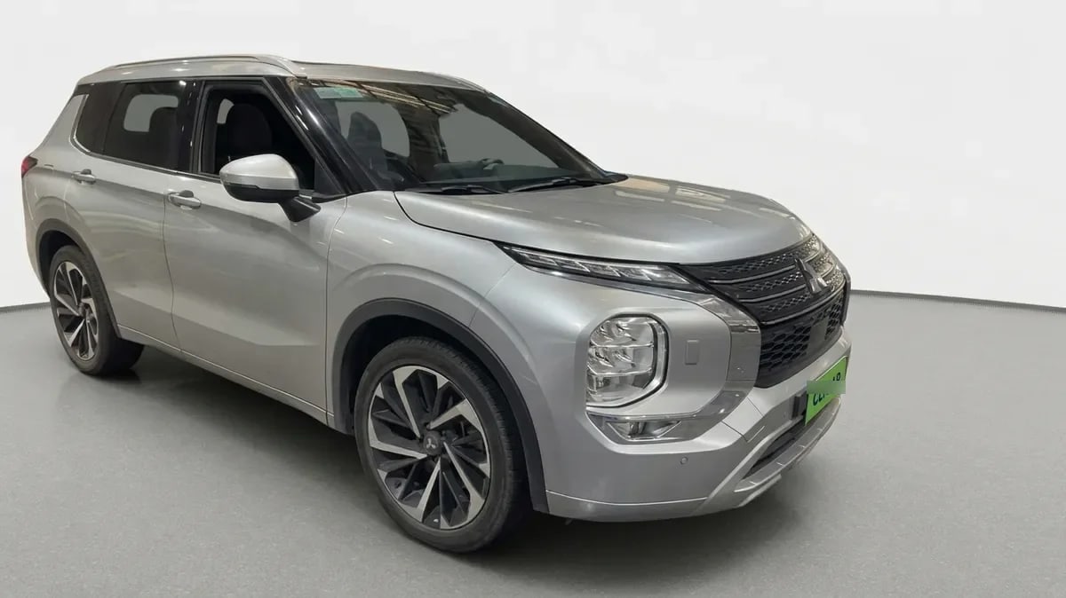 Mitsubishi Outlander 2.5 Gls Limited P 4x4 At 5p año 2025