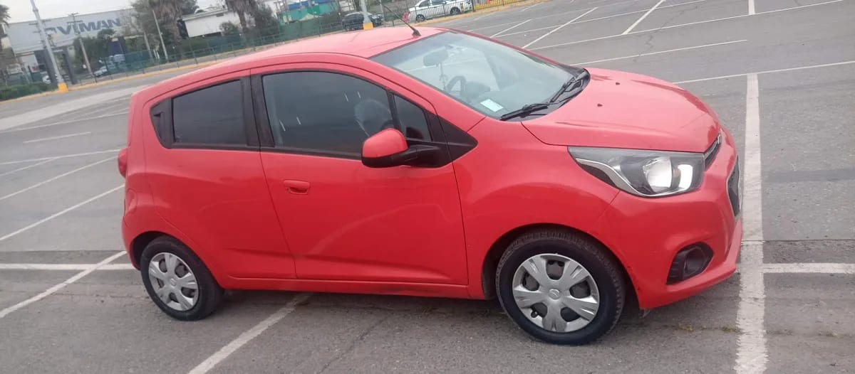 Chevrolet Spark Gt 1.2 Lt 4x2 Ac Mt 5p año 2019